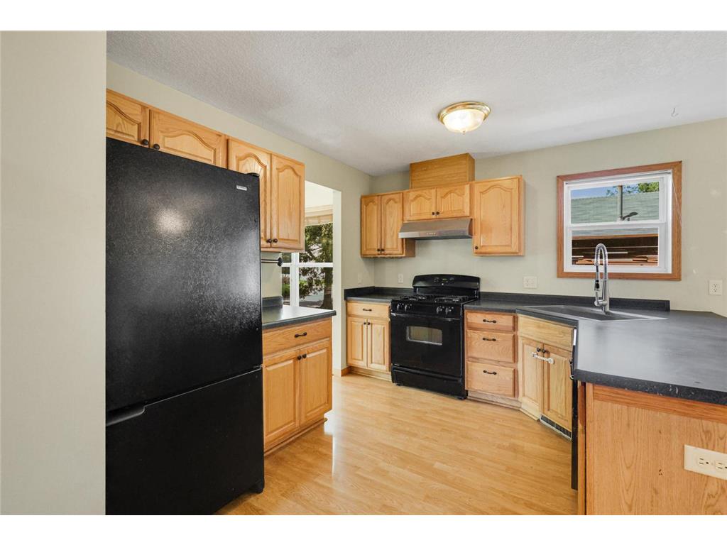 2116 2nd Avenue N Minneapolis MN 55405 7103687 image5