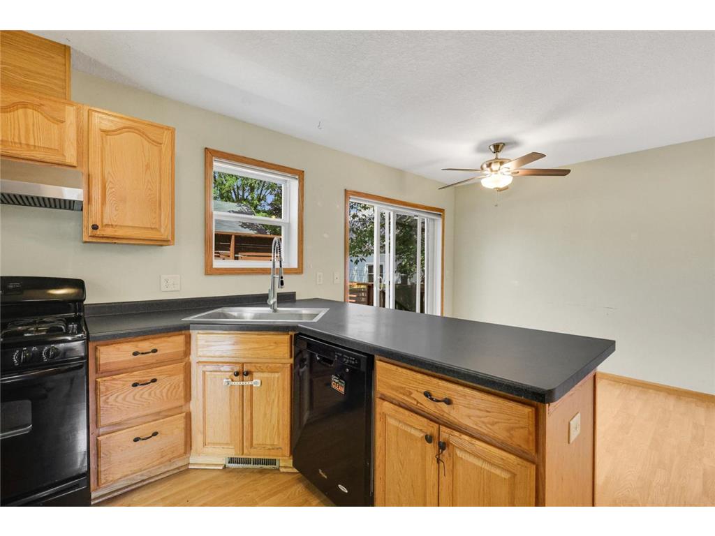 2116 2nd Avenue N Minneapolis MN 55405 7103687 image6