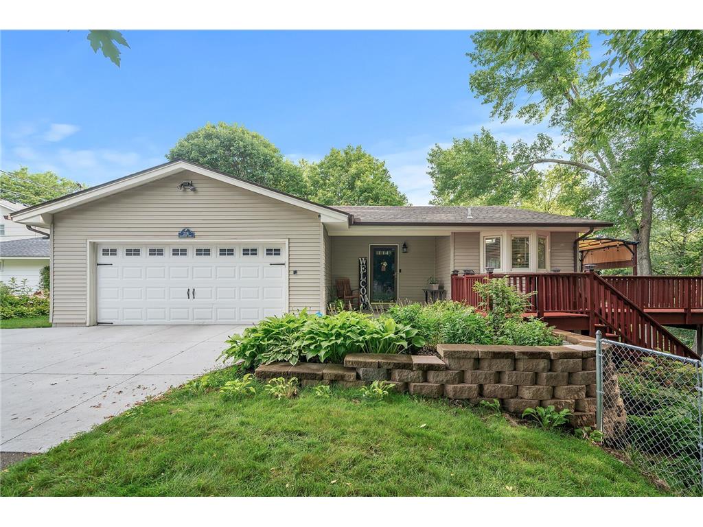 2116 Grandview Court, Mound, MN, 55364 MLS 6250109 Edina Realty