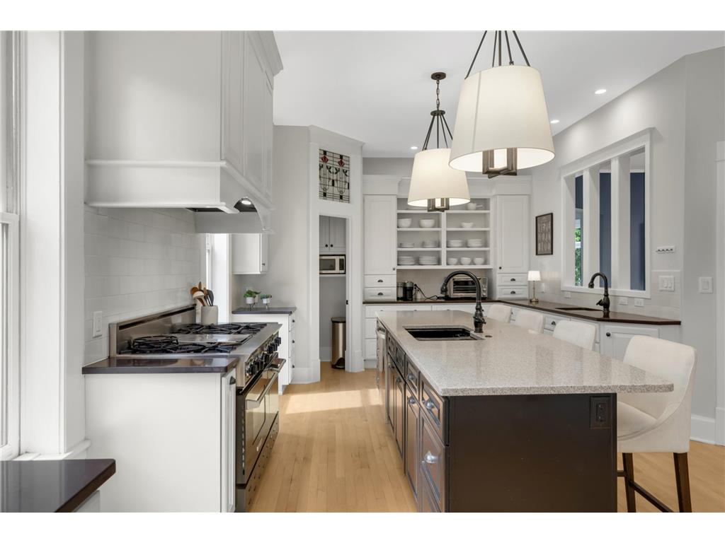 2116 Lincoln Avenue Saint Paul MN 55105 7076669 image11