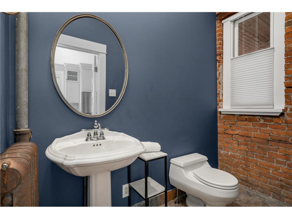 2116 Lincoln Avenue Saint Paul MN 55105 7076669 image19