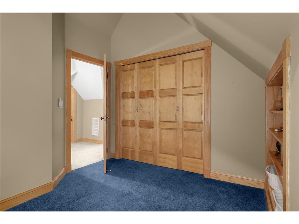 2116 Lincoln Avenue Saint Paul MN 55105 7076669 image33