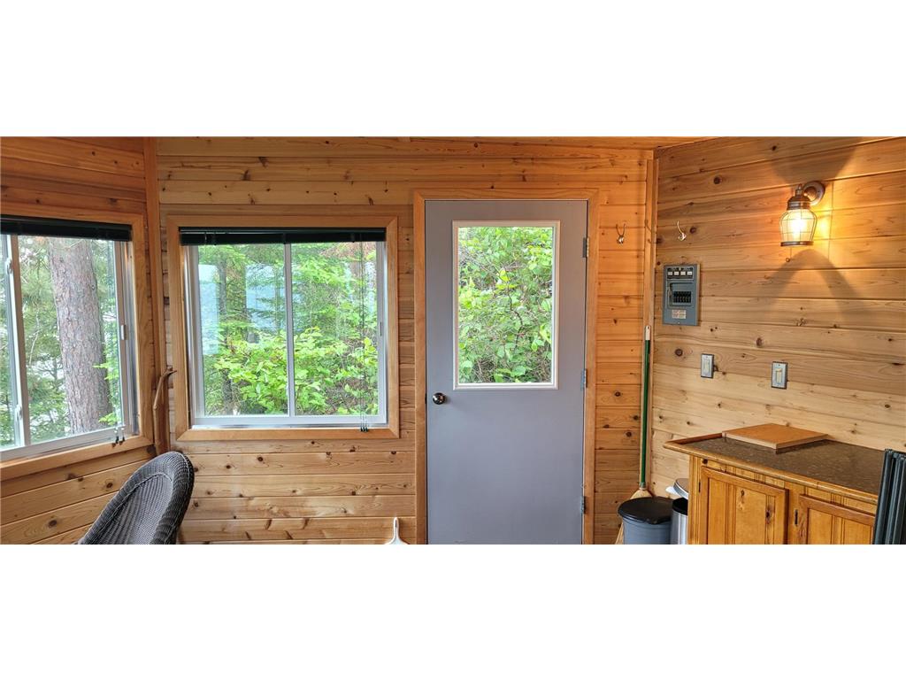 2116 Red Crest Island International Falls MN 56649 - Rainy 6711938 image20