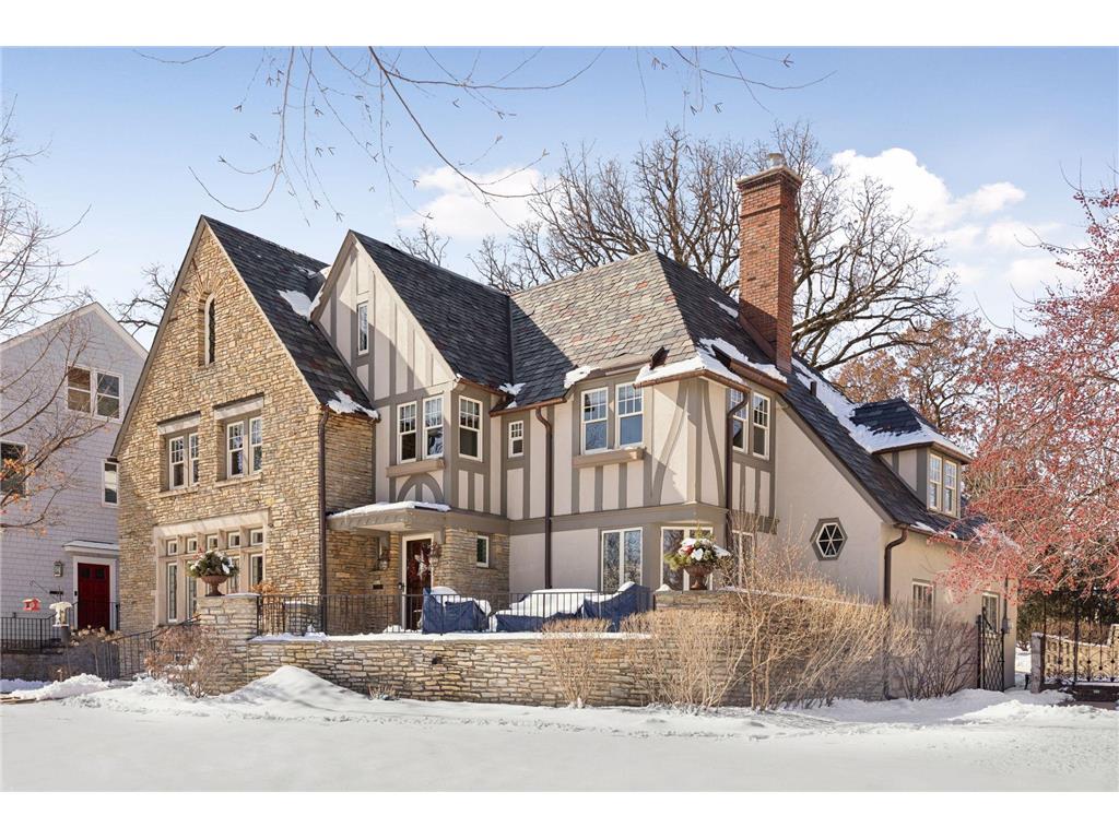 2116 W Lake Of The Isles Parkway Minneapolis MN 55405 7021018 image10