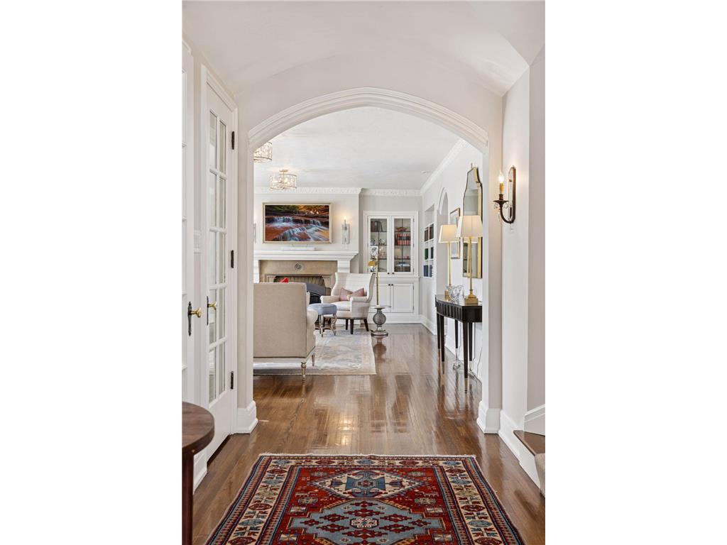 2116 W Lake Of The Isles Parkway Minneapolis MN 55405 7021018 image20