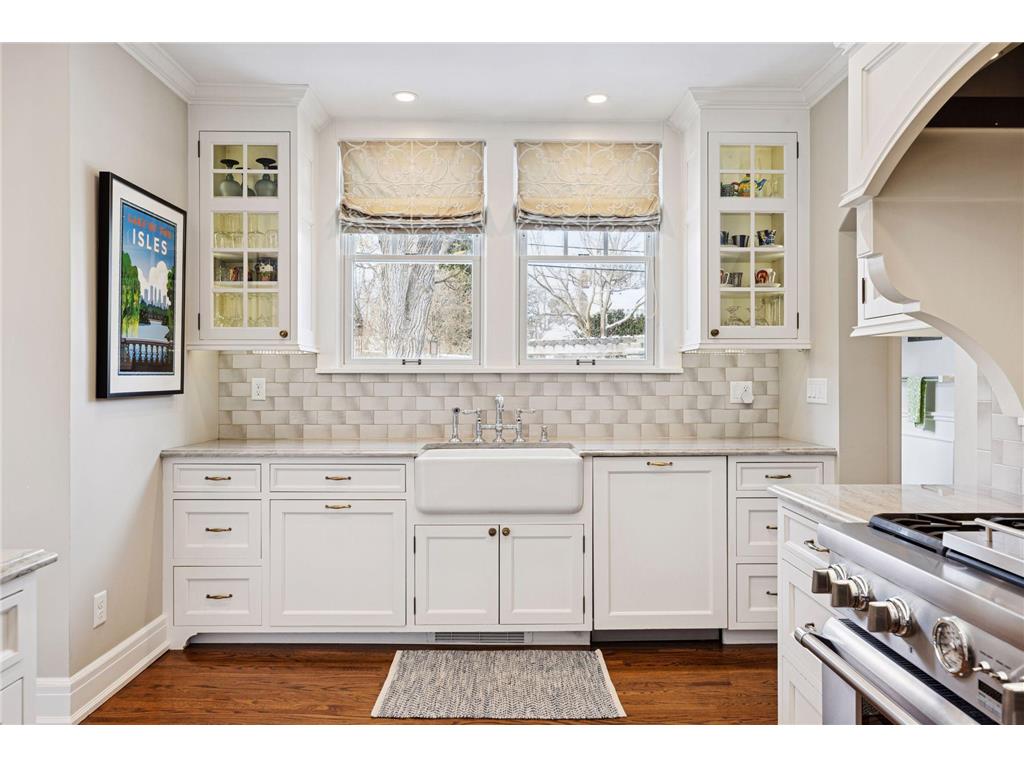 2116 W Lake Of The Isles Parkway Minneapolis MN 55405 7021018 image26