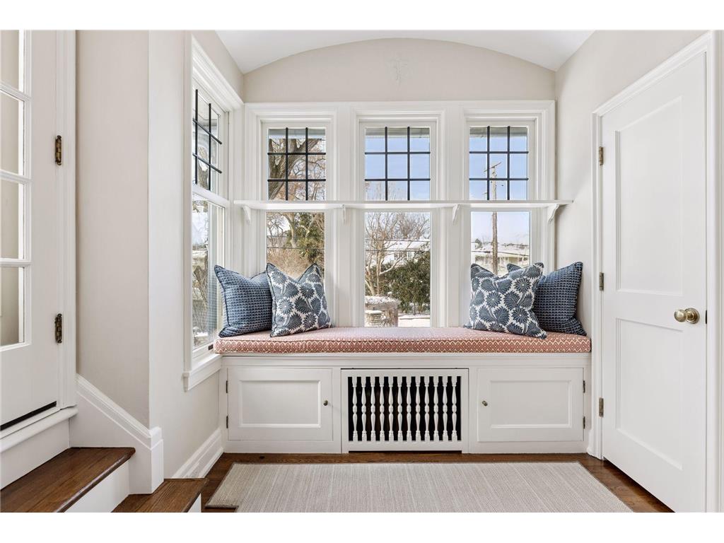 2116 W Lake Of The Isles Parkway Minneapolis MN 55405 7021018 image35