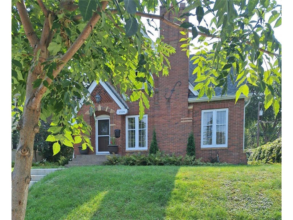 2116 Xerxes Avenue N Minneapolis MN 55411 6594799 image1