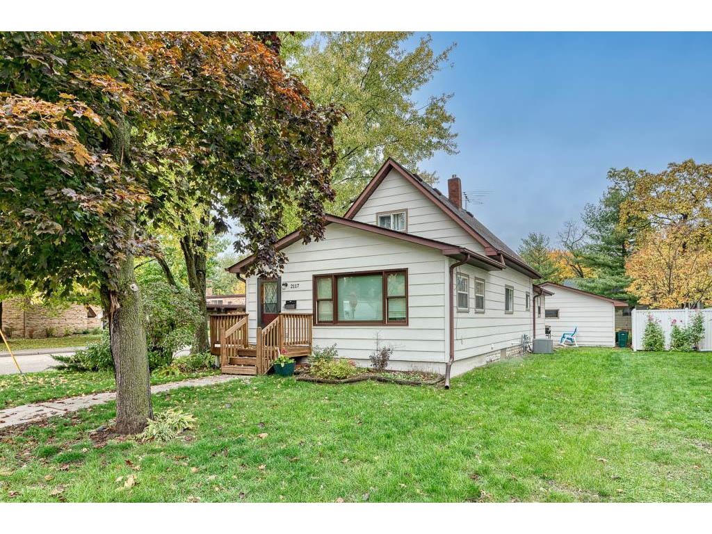 2117 5th Street, White Bear Lake, MN, 55110 MLS 6452260 Edina Realty