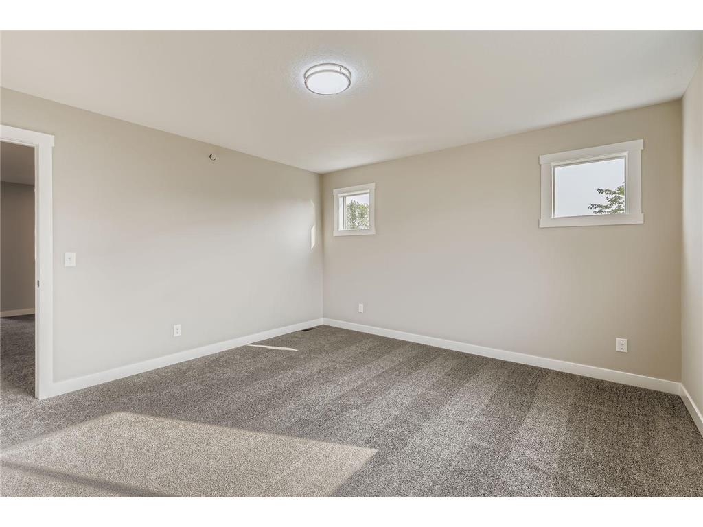 2117 Cleveland Way S Cambridge MN 55008 7009164 image14