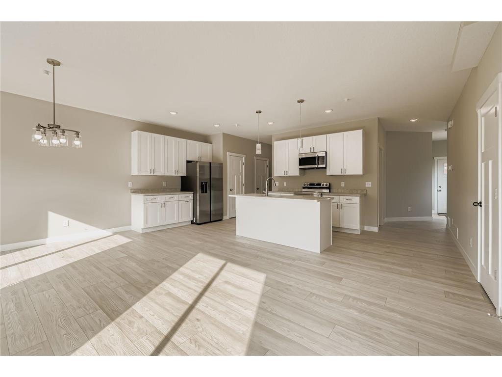 2117 Cleveland Way S Cambridge MN 55008 7009164 image4