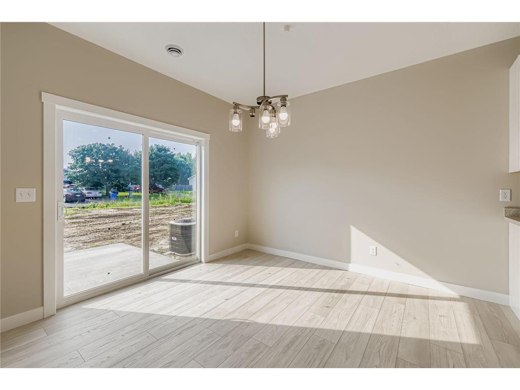 2117 Cleveland Way S Cambridge MN 55008 7009164 image6