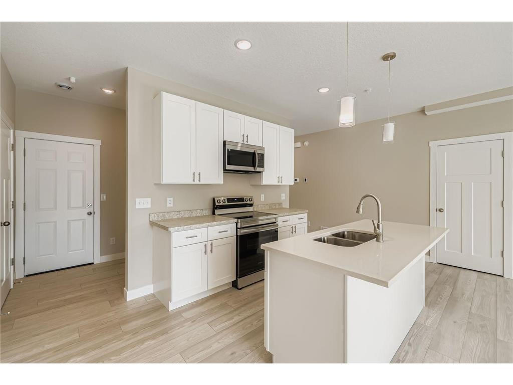 2117 Cleveland Way S Cambridge MN 55008 7009164 image7