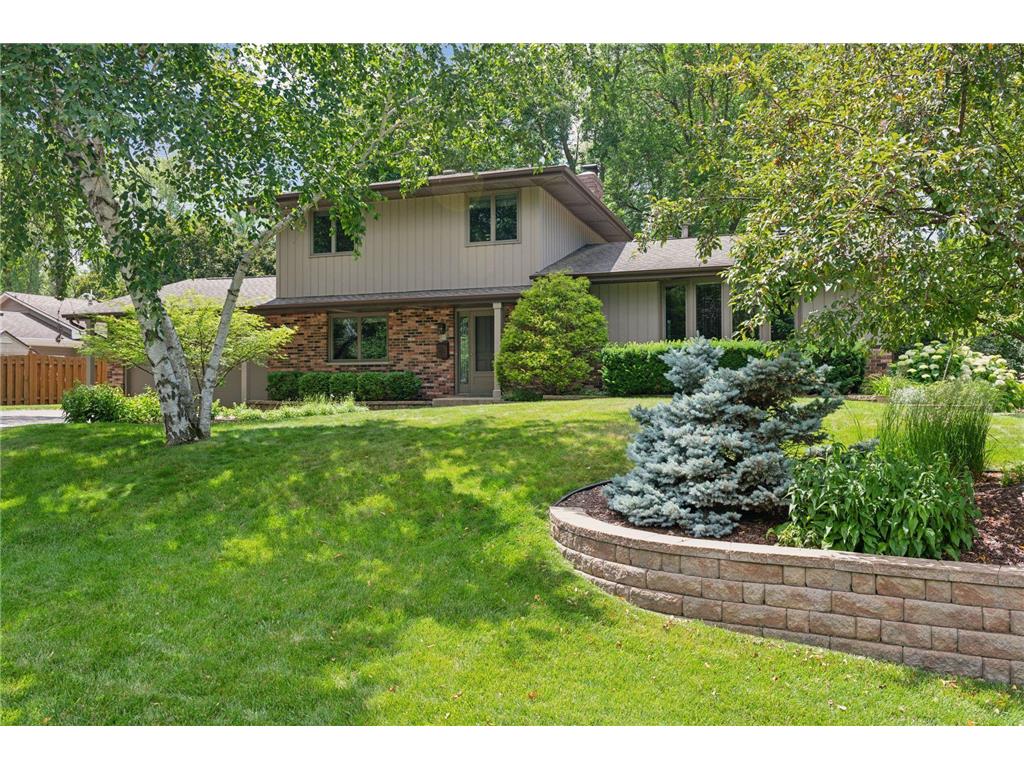 2117 Ensign Avenue N Golden Valley MN 55427 6556021 image1