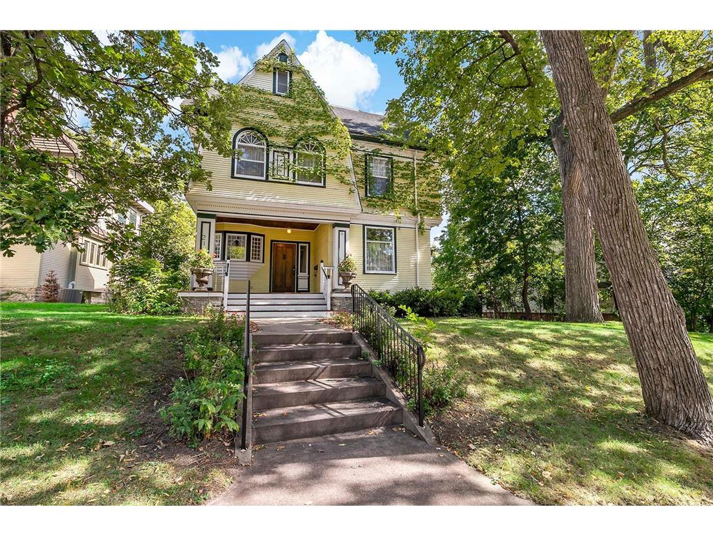 2117 Kenwood Parkway, Minneapolis, MN, 55405 MLS 6261242 Edina Realty