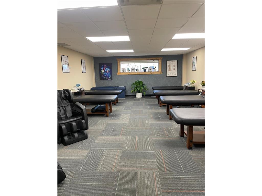 2118 4th Avenue S Minneapolis MN 55404 6791296 image5