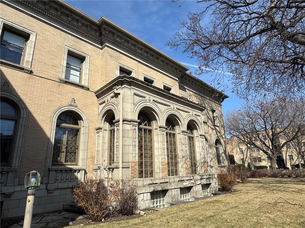 2118 Blaisdell Avenue Minneapolis MN 55404 6741505 image5