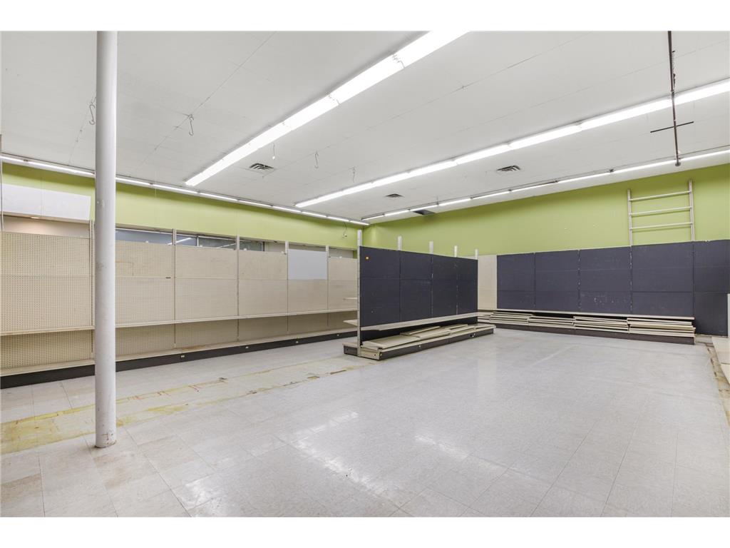 2118 Veterans Dr Saint Cloud MN 56303 6754689 image15