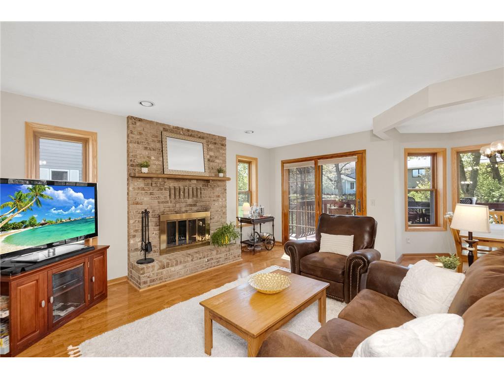 2118 Viburnum Trail Eagan MN 55122 6524164 image1