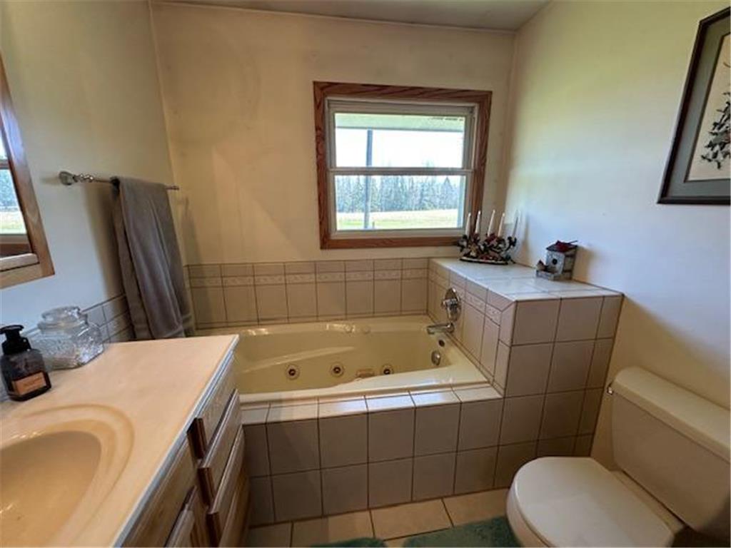 21188 State Highway 65 Goodland Twp MN 55742 7061482 image17