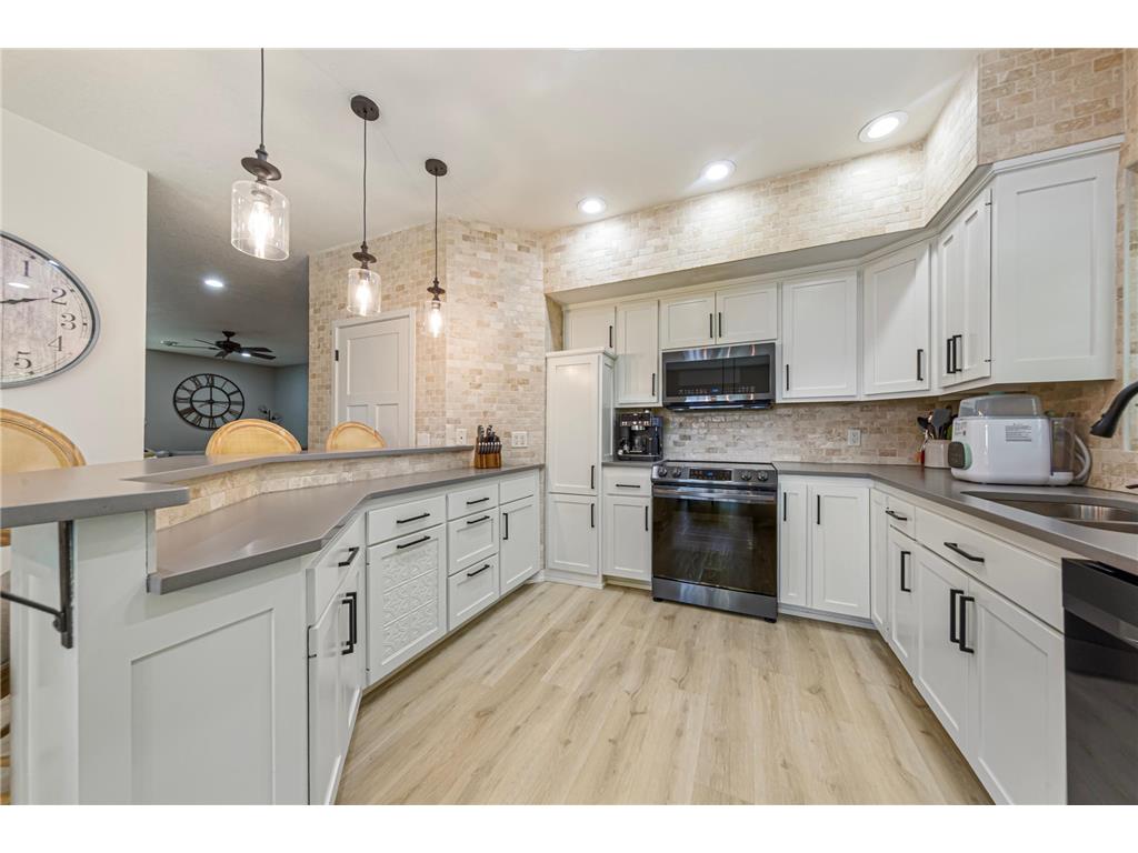 2119 199th Street W Faribault MN 55021 7079253 image17