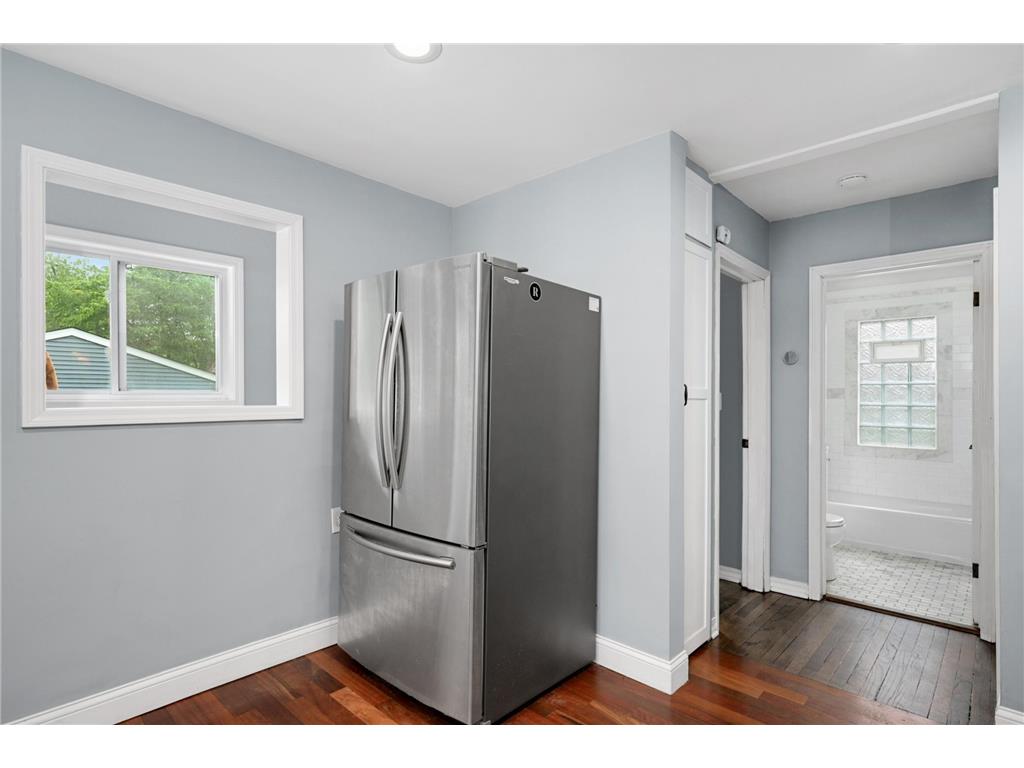 2119 2nd Avenue N Minneapolis MN 55405 7077722 image10