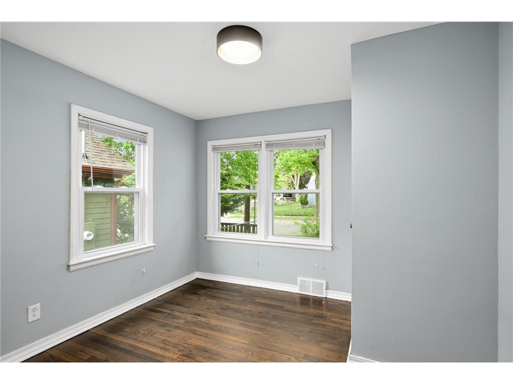 2119 2nd Avenue N Minneapolis MN 55405 7077722 image13