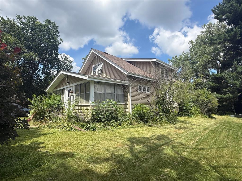 2119 Eldridge Avenue E North Saint Paul MN 55109 7109107 image1