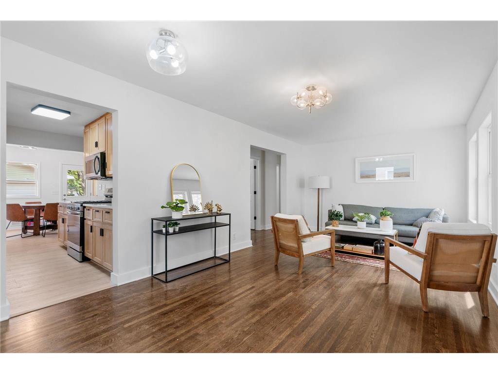 2119 Geranium Avenue E Saint Paul MN 55119 6540348 image1