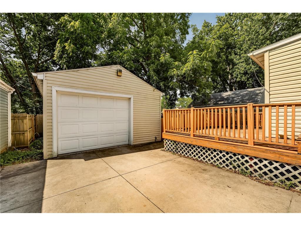 212 10 1/2 Street SE Rochester MN 55904 7081494 image3