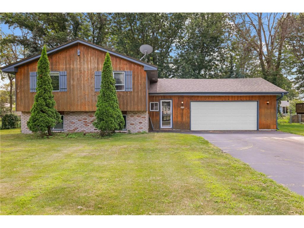 212 104th Avenue NW Coon Rapids MN 55448 6772782 image1