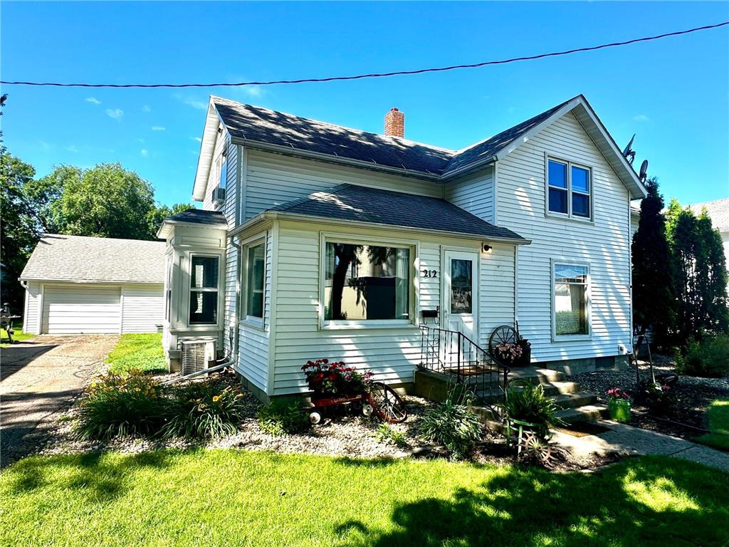 212 11th Street Heron Lake MN 56137 6561869 image1