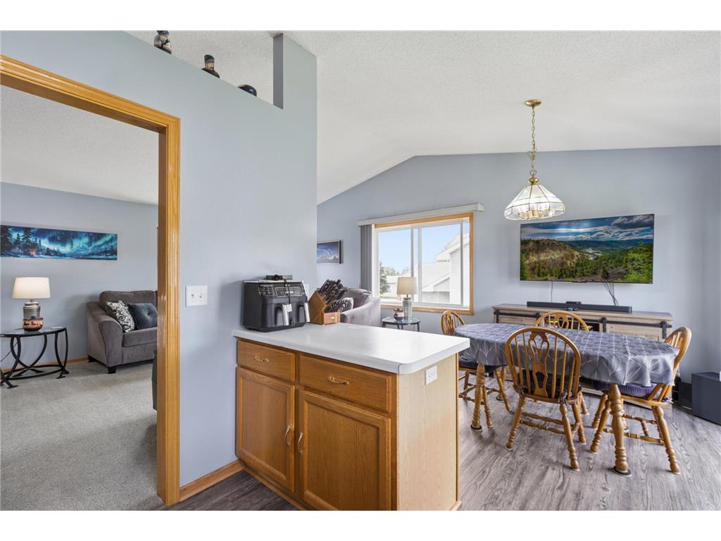 212 13th Avenue NE Buffalo MN 55313 7084396 image10