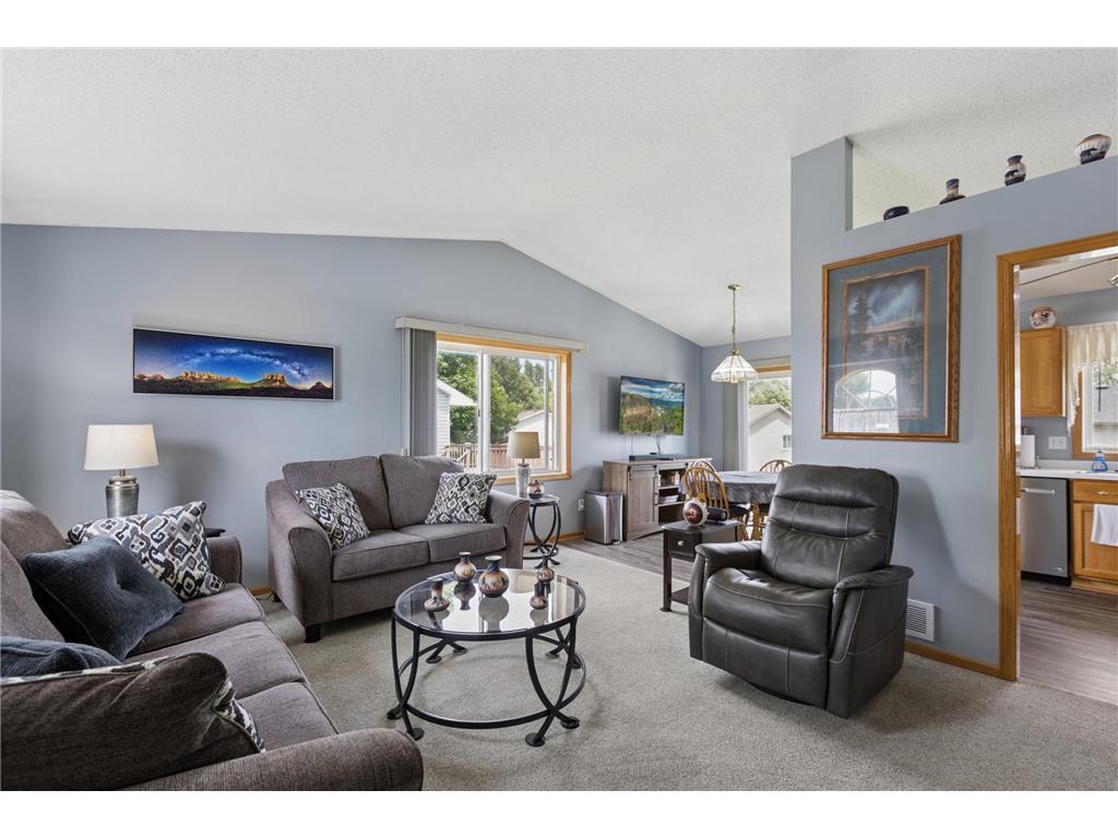 212 13th Avenue NE Buffalo MN 55313 7084396 image3