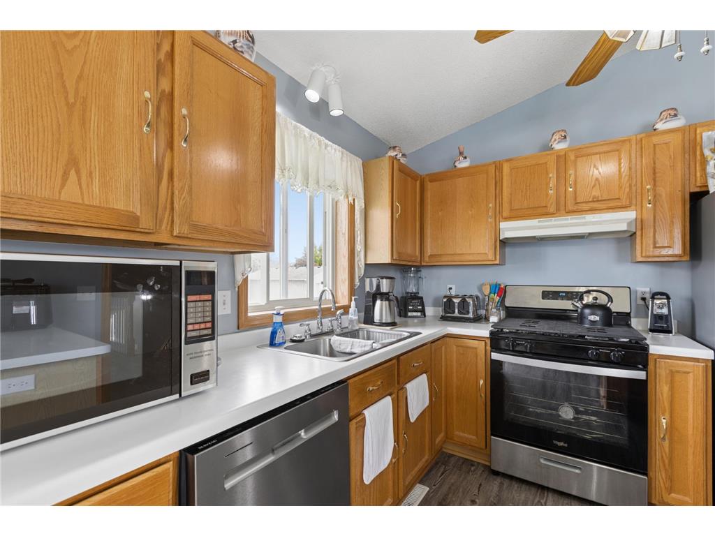 212 13th Avenue NE Buffalo MN 55313 7084396 image9