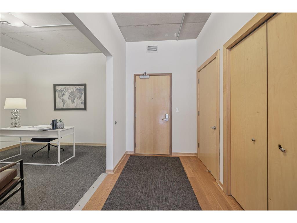 212 1st Street N #202 Minneapolis MN 55401 6813729 image17