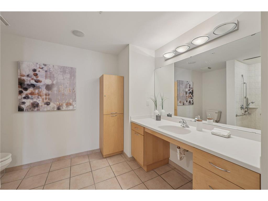 212 1st Street N #202 Minneapolis MN 55401 6813729 image26