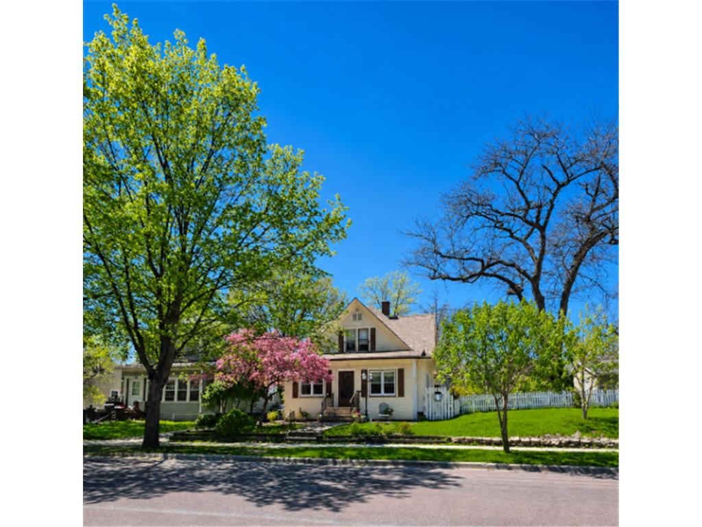 212 2nd Street S Waterville MN 56096 7080247 image2