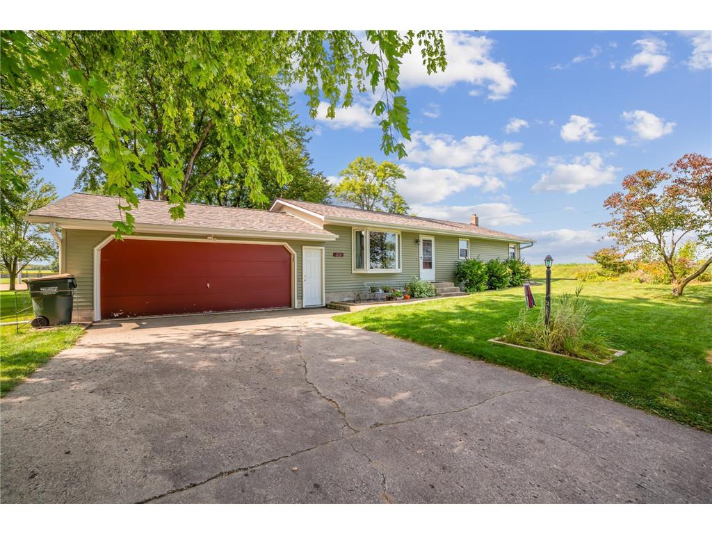 212 3rd Avenue NW Plato MN 55370 6595251 image1