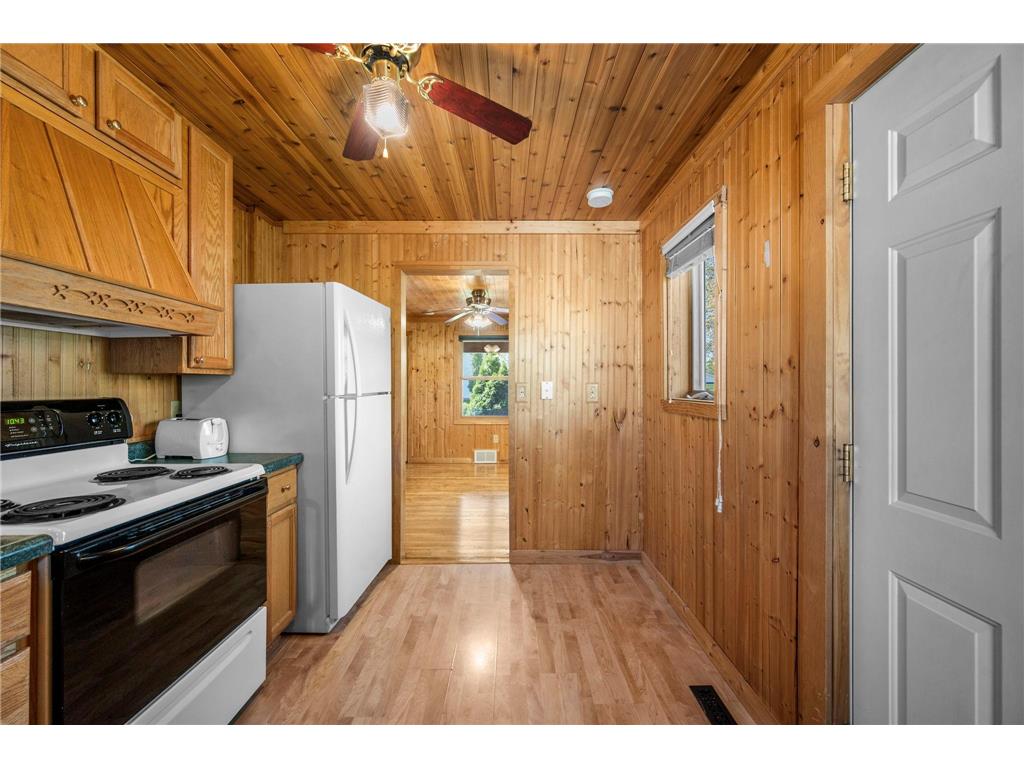212 4th Avenue NE Cambridge MN 55008 7072108 image15