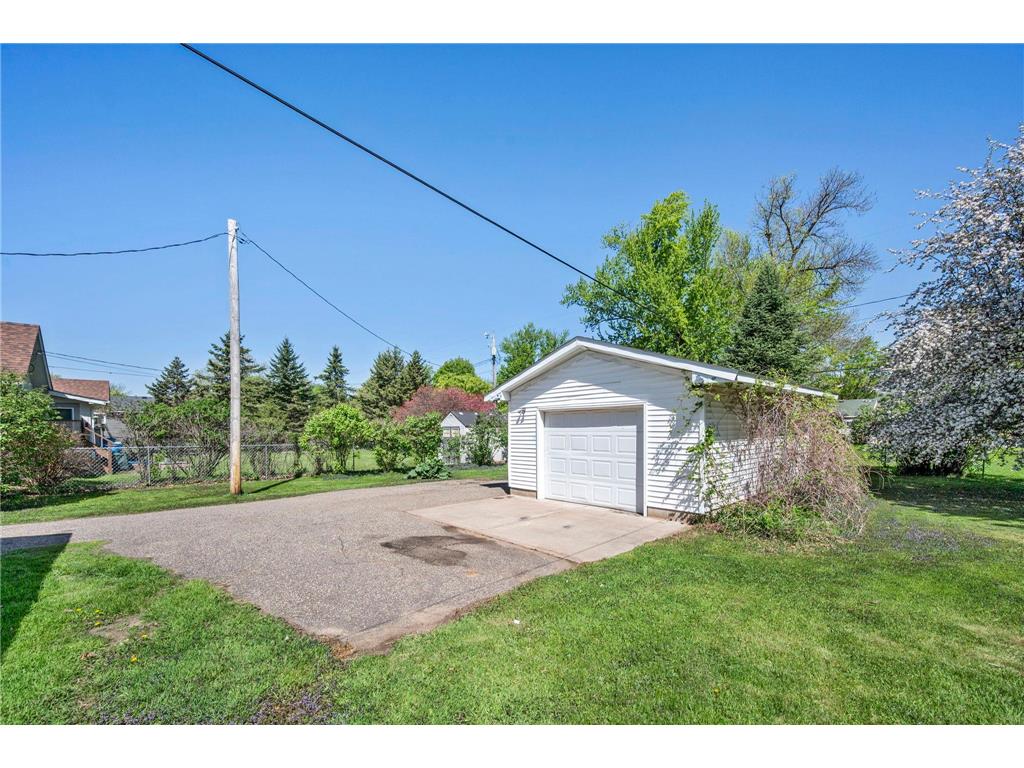 212 4th Avenue NE Cambridge MN 55008 7072108 image26