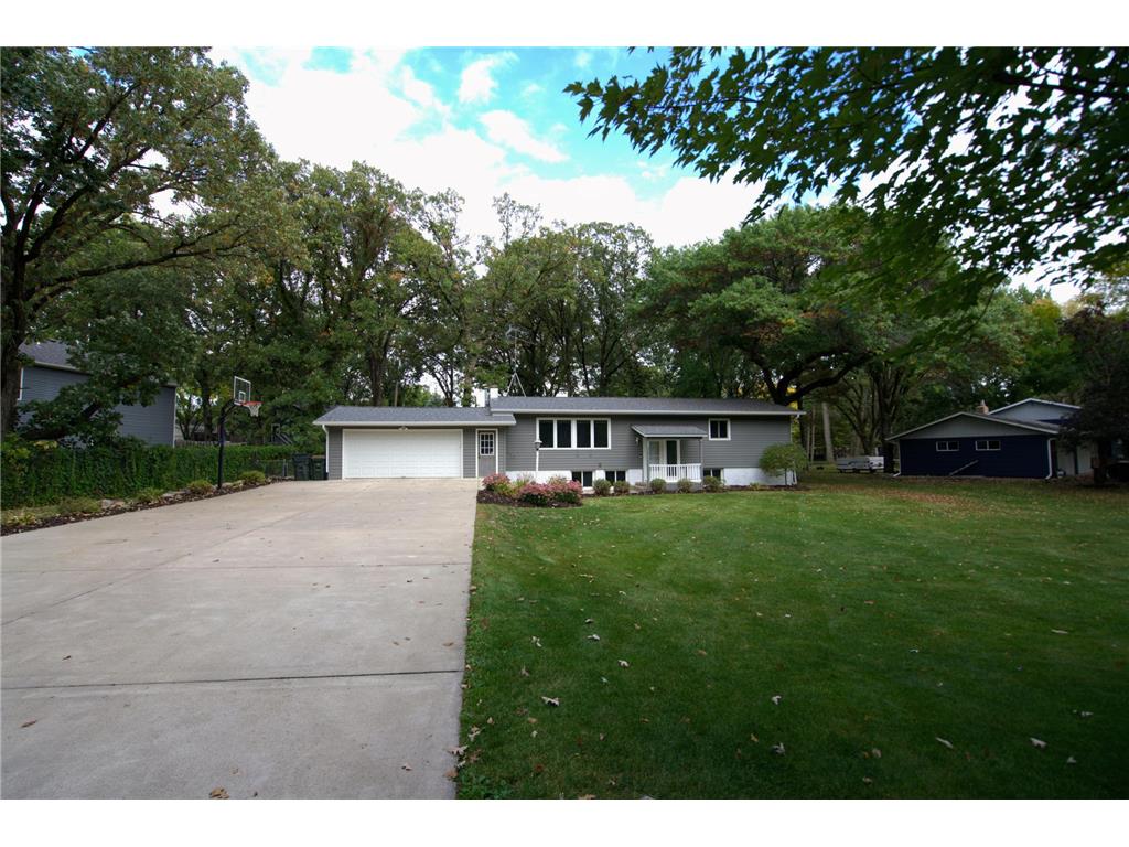 212 8th Avenue N Sartell MN 56377 6489851 image1