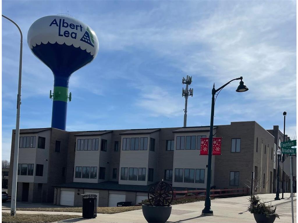 212 Broadway Avenue N #C-3 Albert Lea MN 56007 - Fountain 6499229 image1