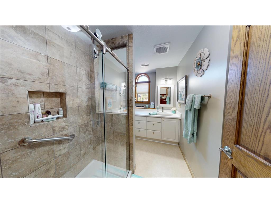 212 Broadway Avenue N #C1 Albert Lea MN 56007 - Fountain 6806582 image18