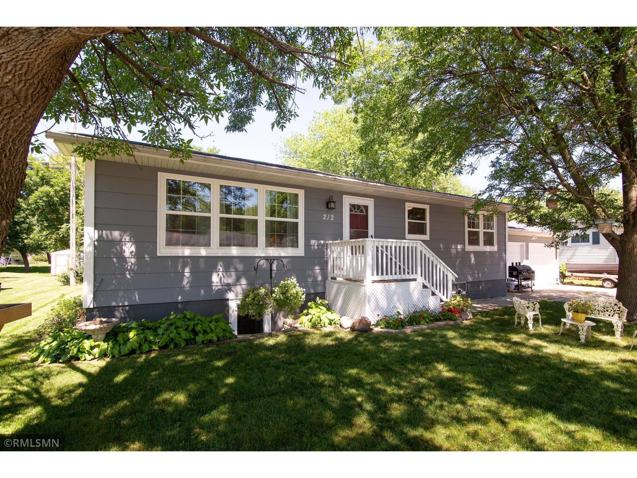 212 Center Street NE Silver Lake MN 55381 6071693 image1