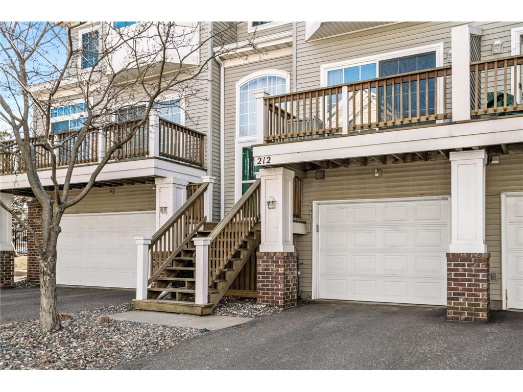 212 Christenson Way NE Fridley MN 55432 6503051 image1