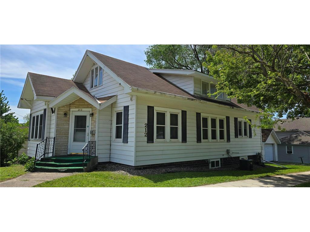 212 E 5th Street Albert Lea MN 56007 7085600 image1