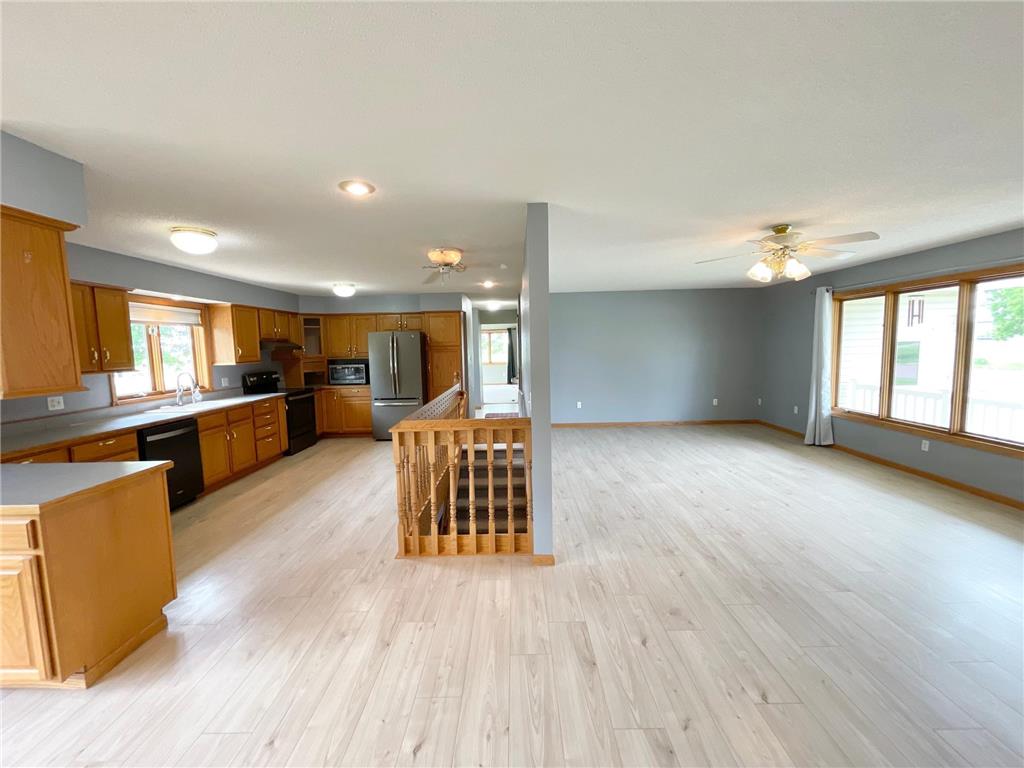 212 Eastern Avenue S Comfrey MN 56019 7089495 image10
