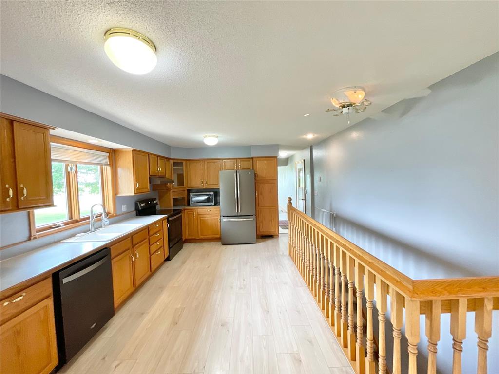 212 Eastern Avenue S Comfrey MN 56019 7089495 image16