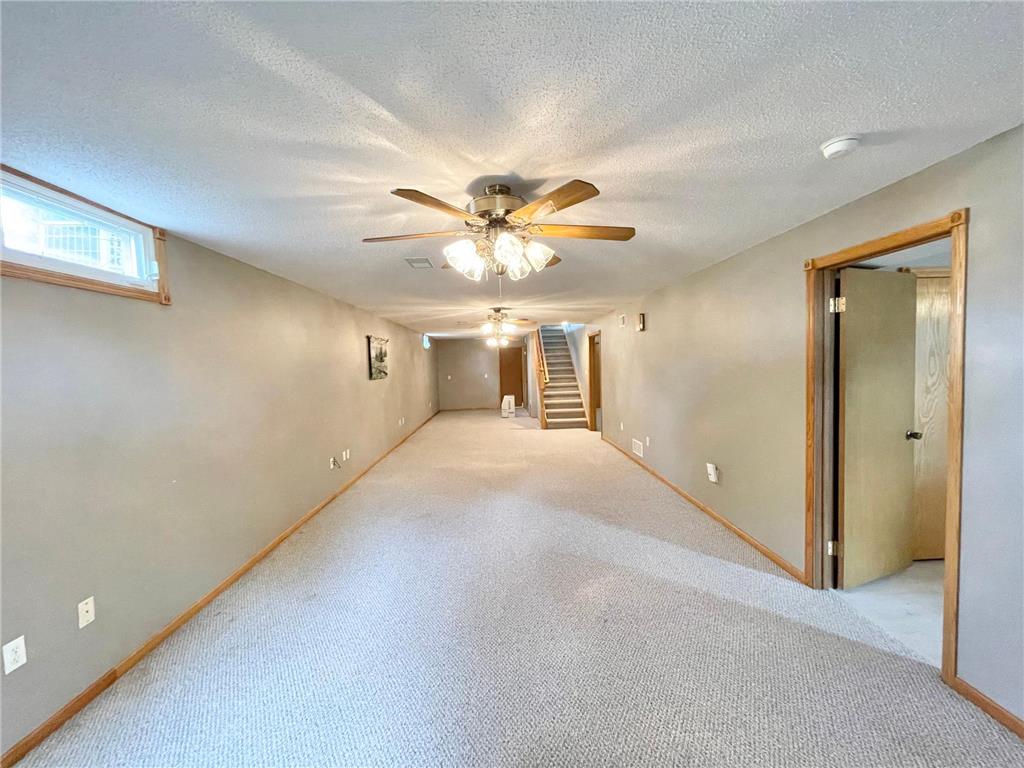 212 Eastern Avenue S Comfrey MN 56019 7089495 image49